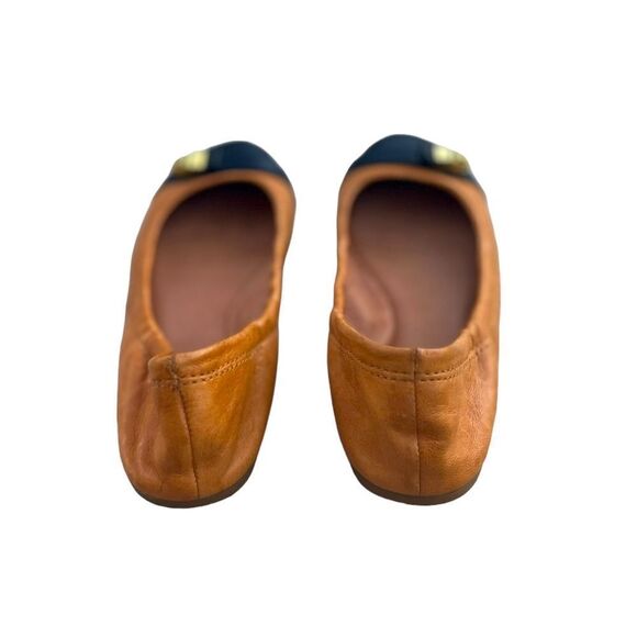 Coach Delphine Round Toe Ballet Flat in Black/Tan Leather Gently Used w/Box Sz 7 - Picture 5 of 10